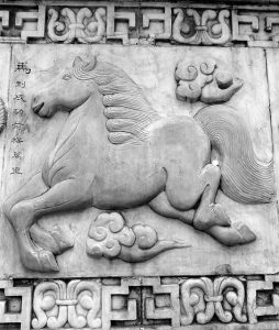 Lire la suite à propos de l’article Horoscope chinois : ce qu’il faut savoir sur le cheval